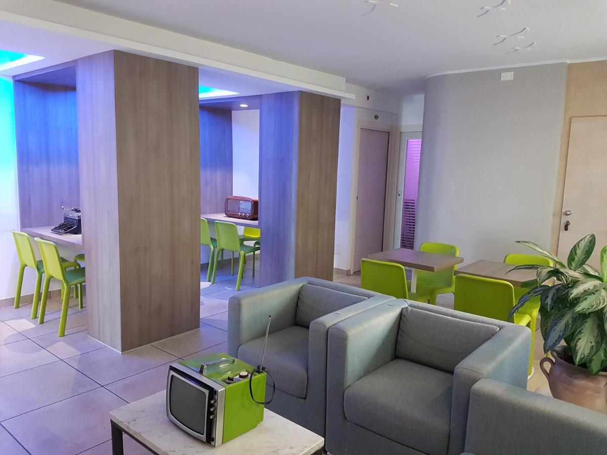 Hotel Sorriso - Molto Piu Di Una Stella Riccione Buitenkant foto