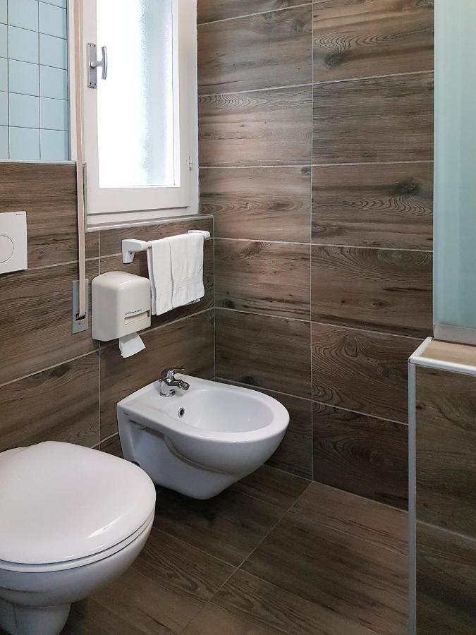 Hotel Sorriso - Molto Piu Di Una Stella Riccione Buitenkant foto